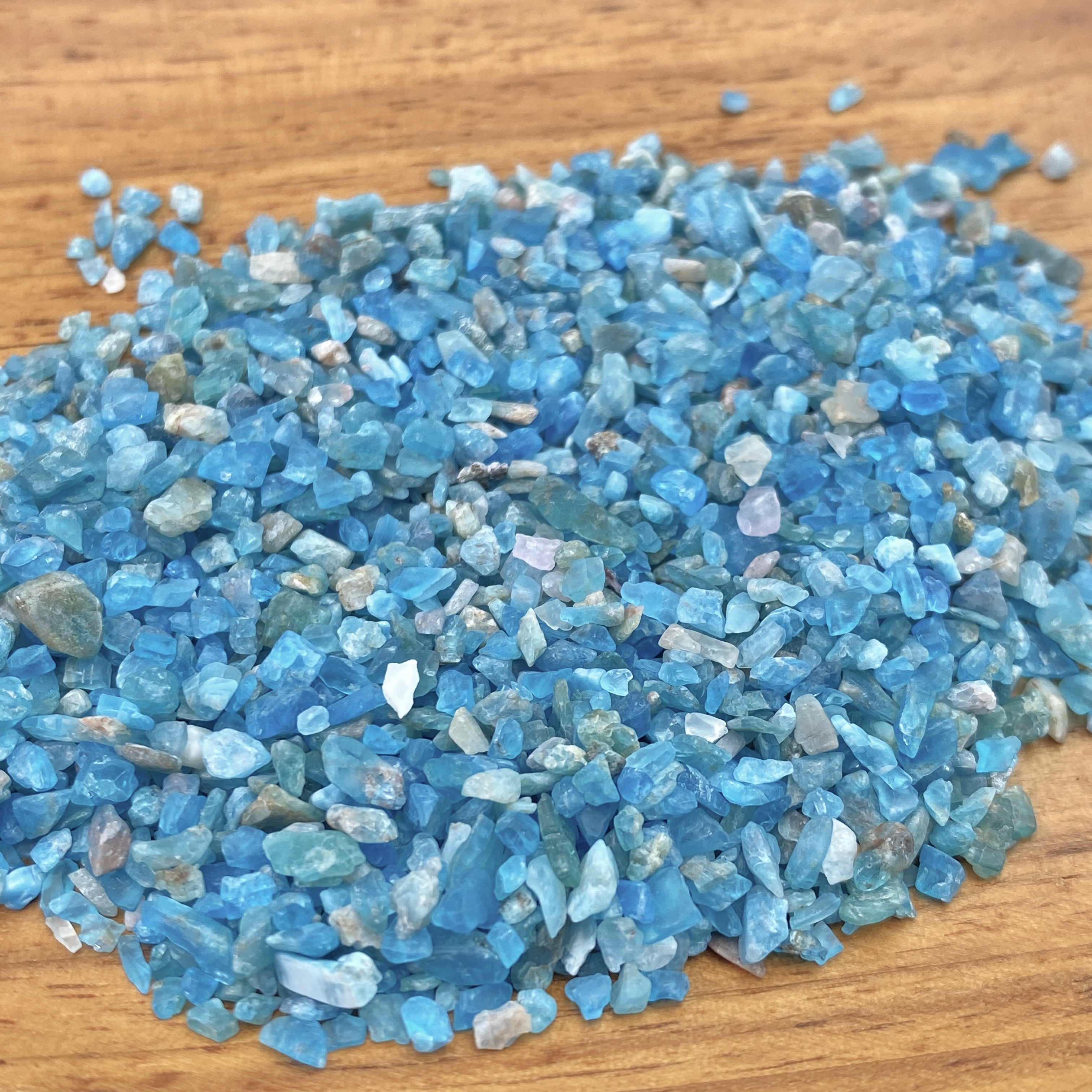 Marine Aquarium Gravel - 50g/100g/bag Natural Stone Blue Apatite Material